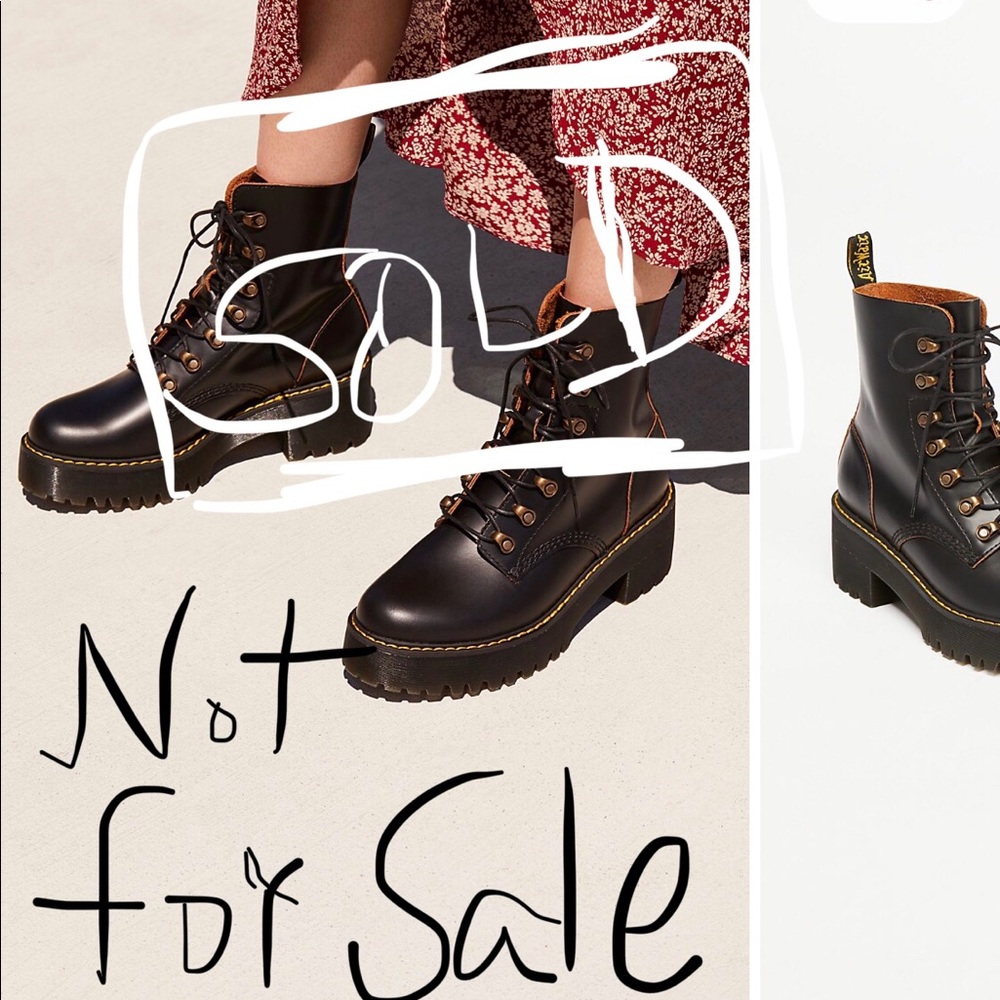 Dr. Martens Leona Platform Ankle Boot